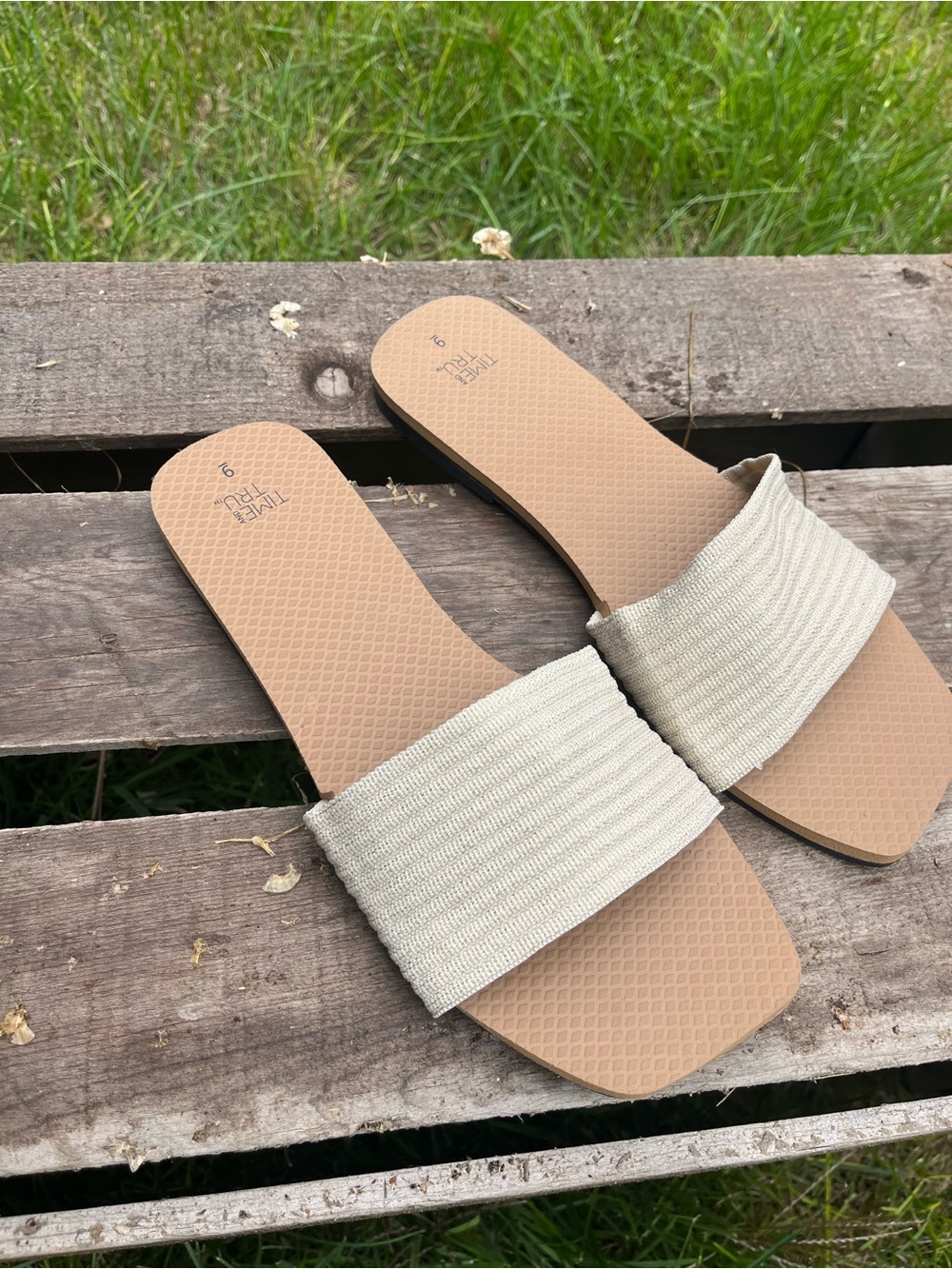 Women's Beige Slide Sandals - Neutral Summer Slides